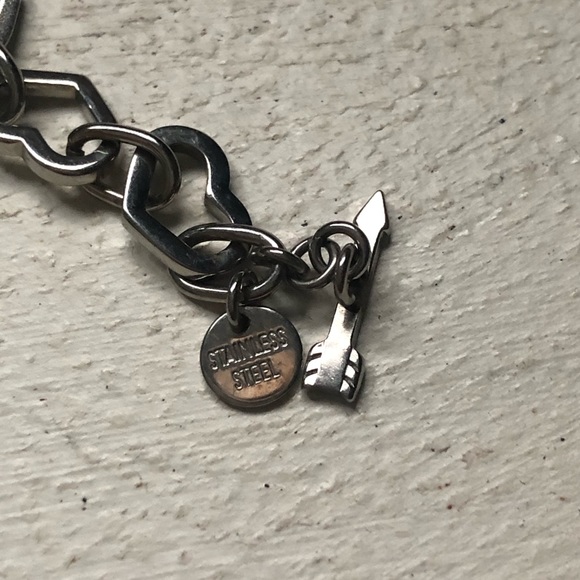 Hearts bracelet - Picture 2 of 2